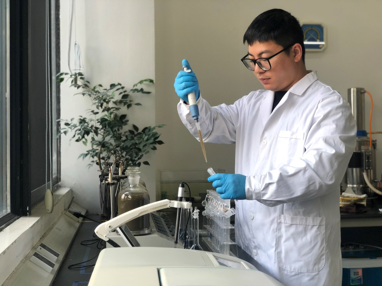 喜讯|PA电子2名青年员工入选“浙江青年工匠”培养名单