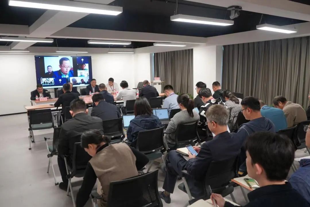 转思想 拓市场 谋发展| 紫光环保召开子公司小型轻资产项目开发工作动员会